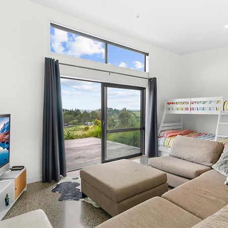 Mangawhai Magic - Mangawhai Heads Holiday Home ภายนอก รูปภาพ